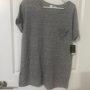 Gray Short Sleeve T-Shirt NWT XL